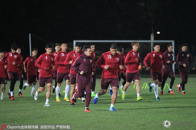 比比东被唐三桶的不亦乐乎